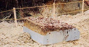 表土を採取したコンテナ